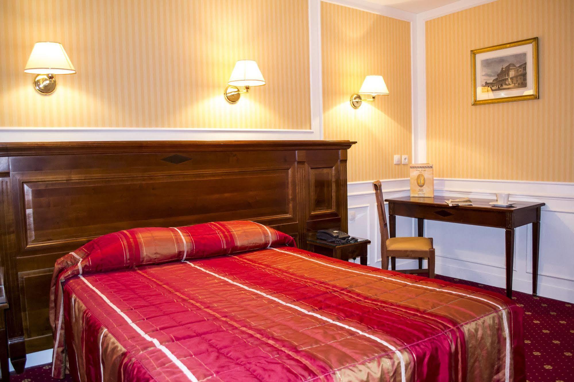 Hotel Touring Opera Paris Exteriör bild