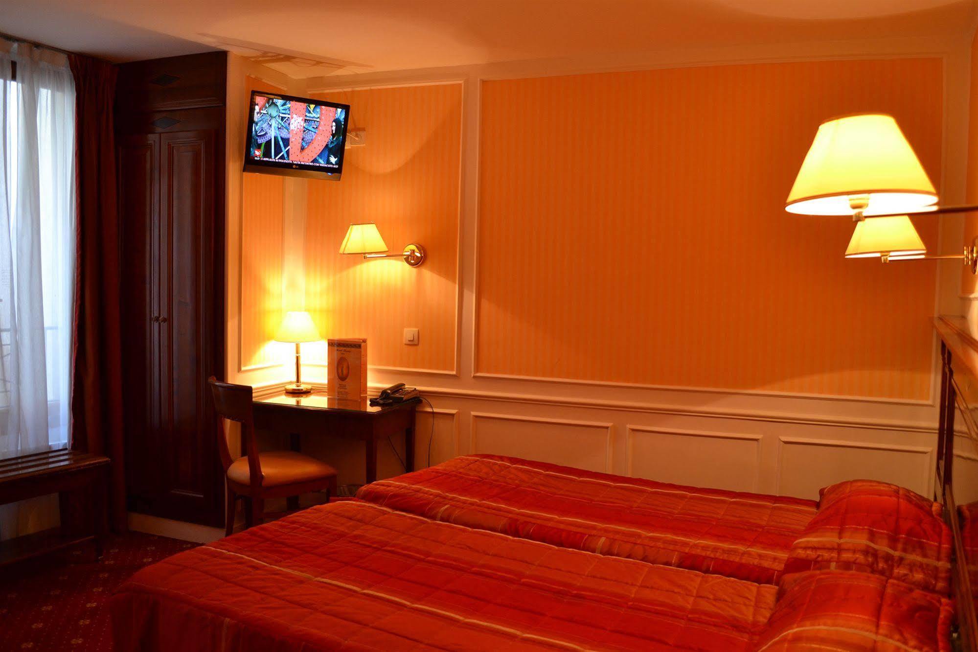 Hotel Touring Opera Paris Exteriör bild